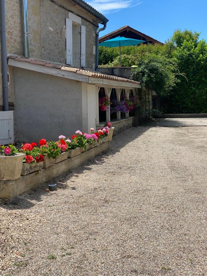 Bed and Breakfast Domaine Des Deux Rivieres Meilhan-sur-Garonne Exterior foto